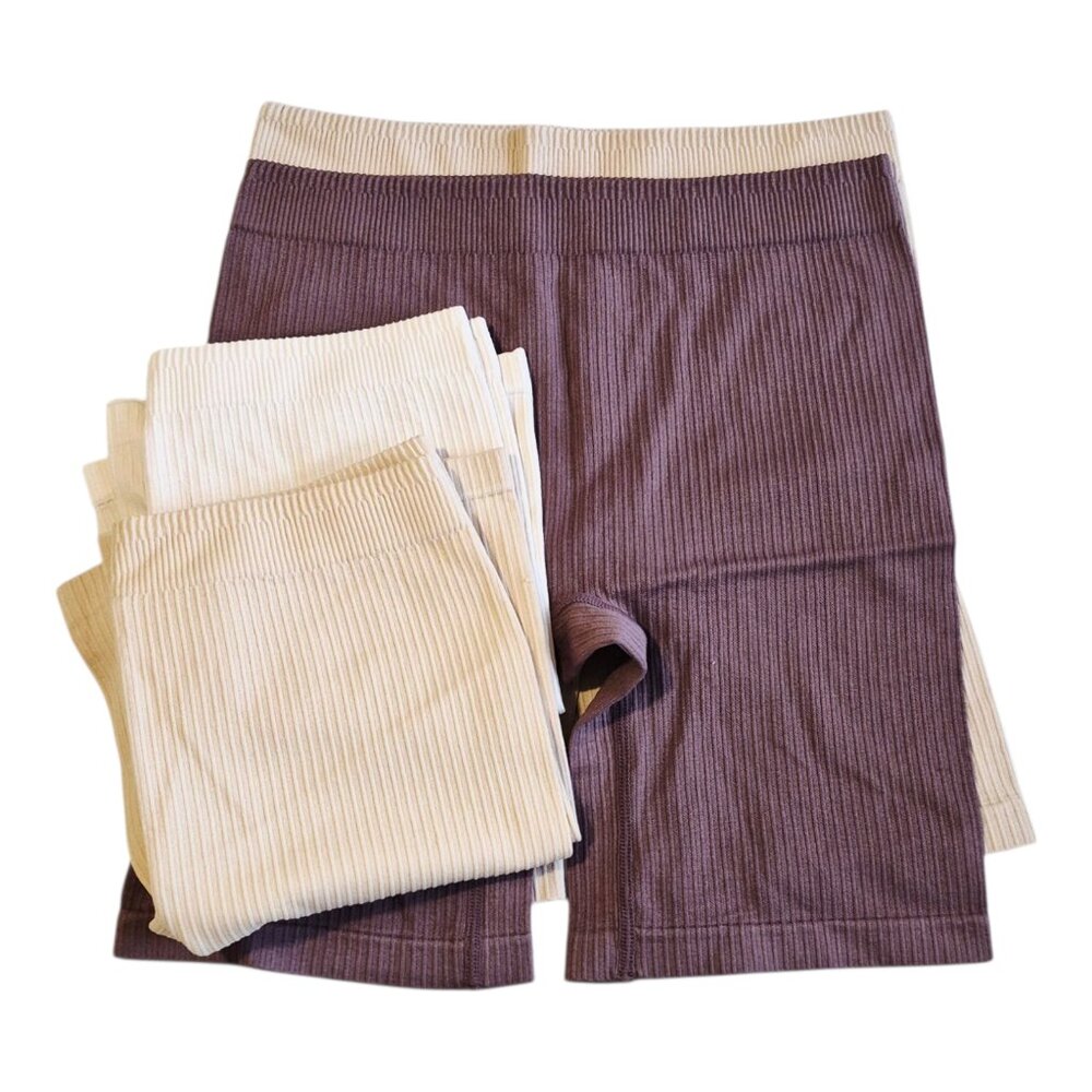 Breezies Seamless Ribbed Long Line Panty Briefs Size Small, Set of 4